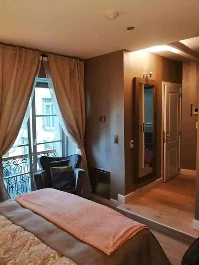 La Chambre Du Chateau De Bernalmont Liège Dış mekan fotoğraf