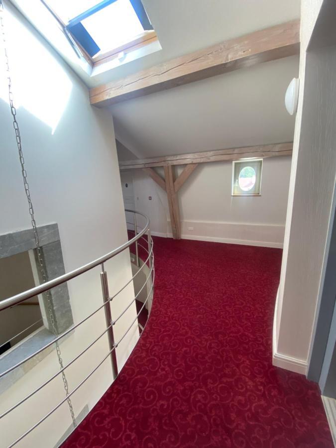 La Chambre Du Chateau De Bernalmont Liège Dış mekan fotoğraf