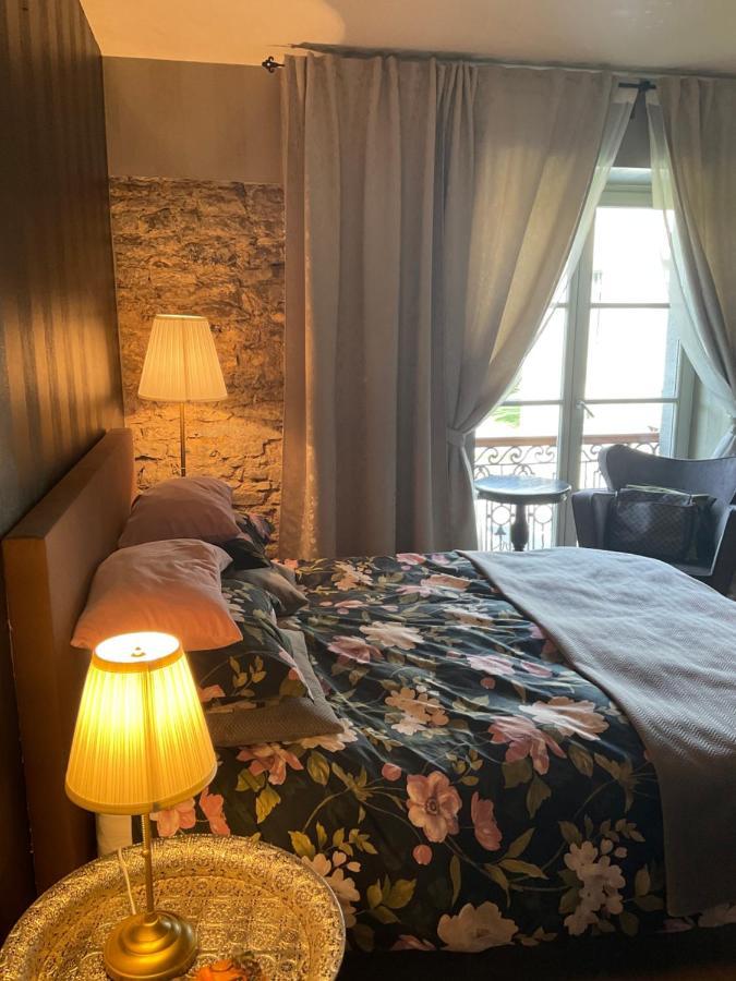 La Chambre Du Chateau De Bernalmont Liège Dış mekan fotoğraf
